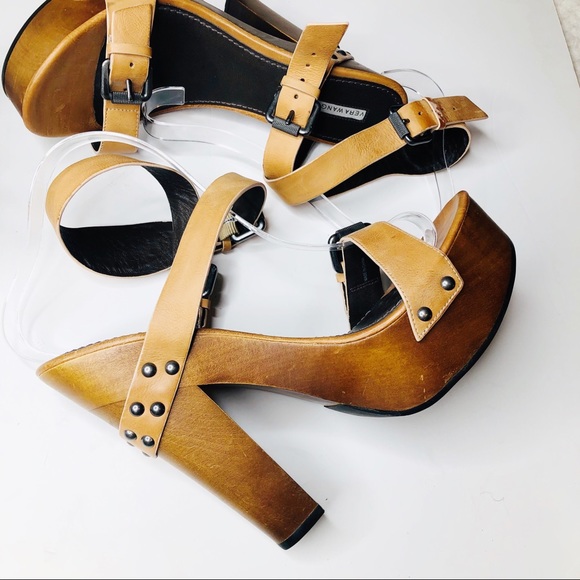 VERA WANG LAVENDER wooden platform leather heels - Picture 6 of 10